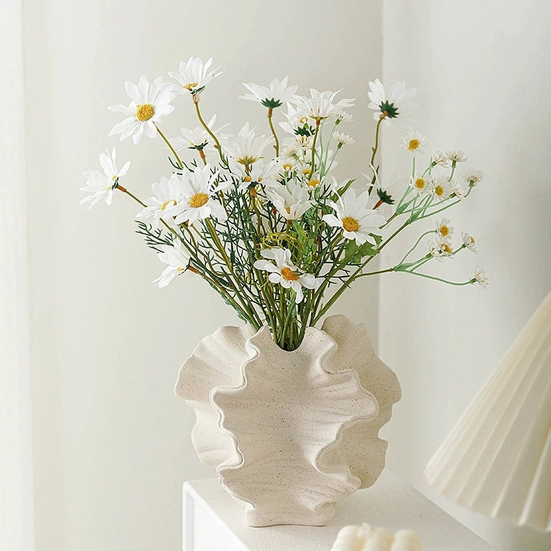 Elegant Minimalist Mirage Vase: A ceramic coral vase inspired by Nordic art, perfect for adding a touch of modern charm to your beige living room. Ideal center decoration!
